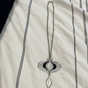 Chic Silver Pendant Necklace